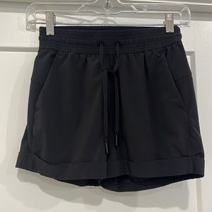 Lululemon shorts size 2